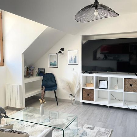 Magnifique Logement Au Pied Du Chateau Blois Esterno foto
